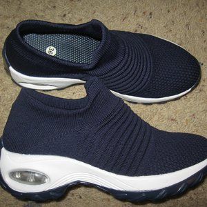 Womens Pull On Sneakers - 36 - Blue/White